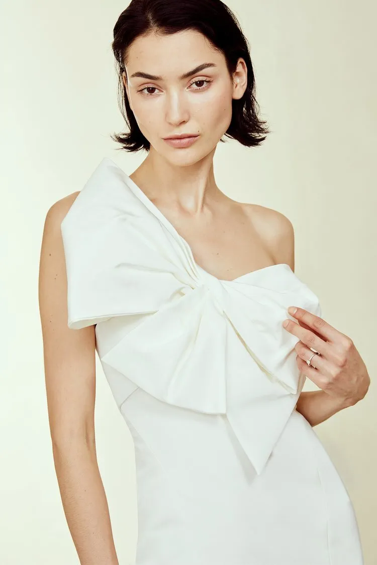 E-commerce photograph, styled by Kristin Dedorson