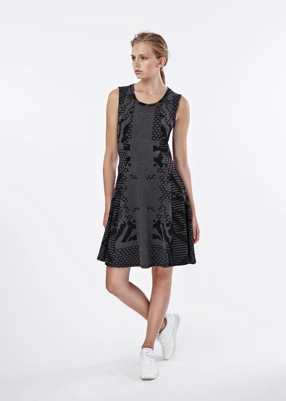 E-commerce photograph, for Stylein, styled by Kristin Dedorson